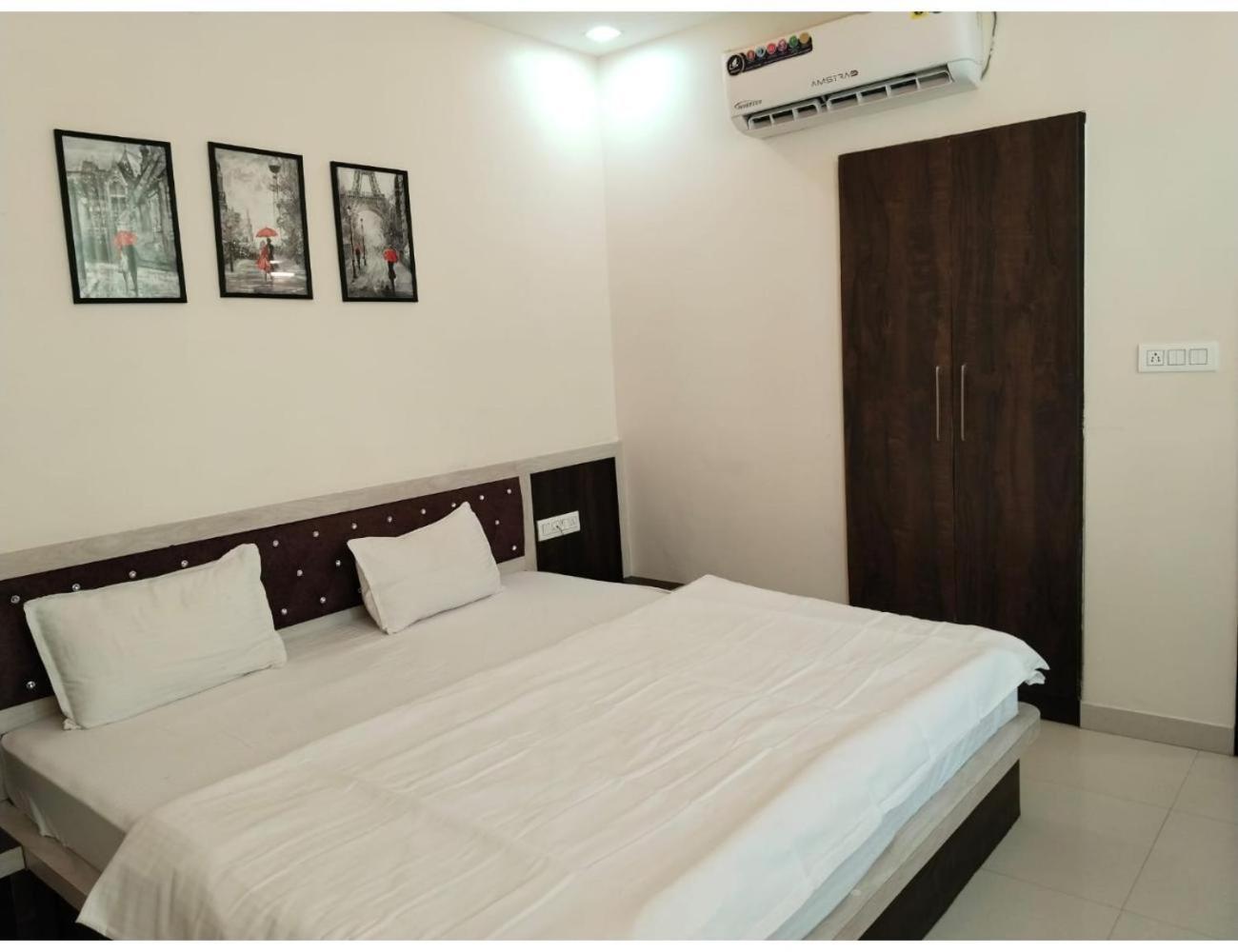 Hotel Dazzle, Jodhpur ジョードプル エクステリア 写真