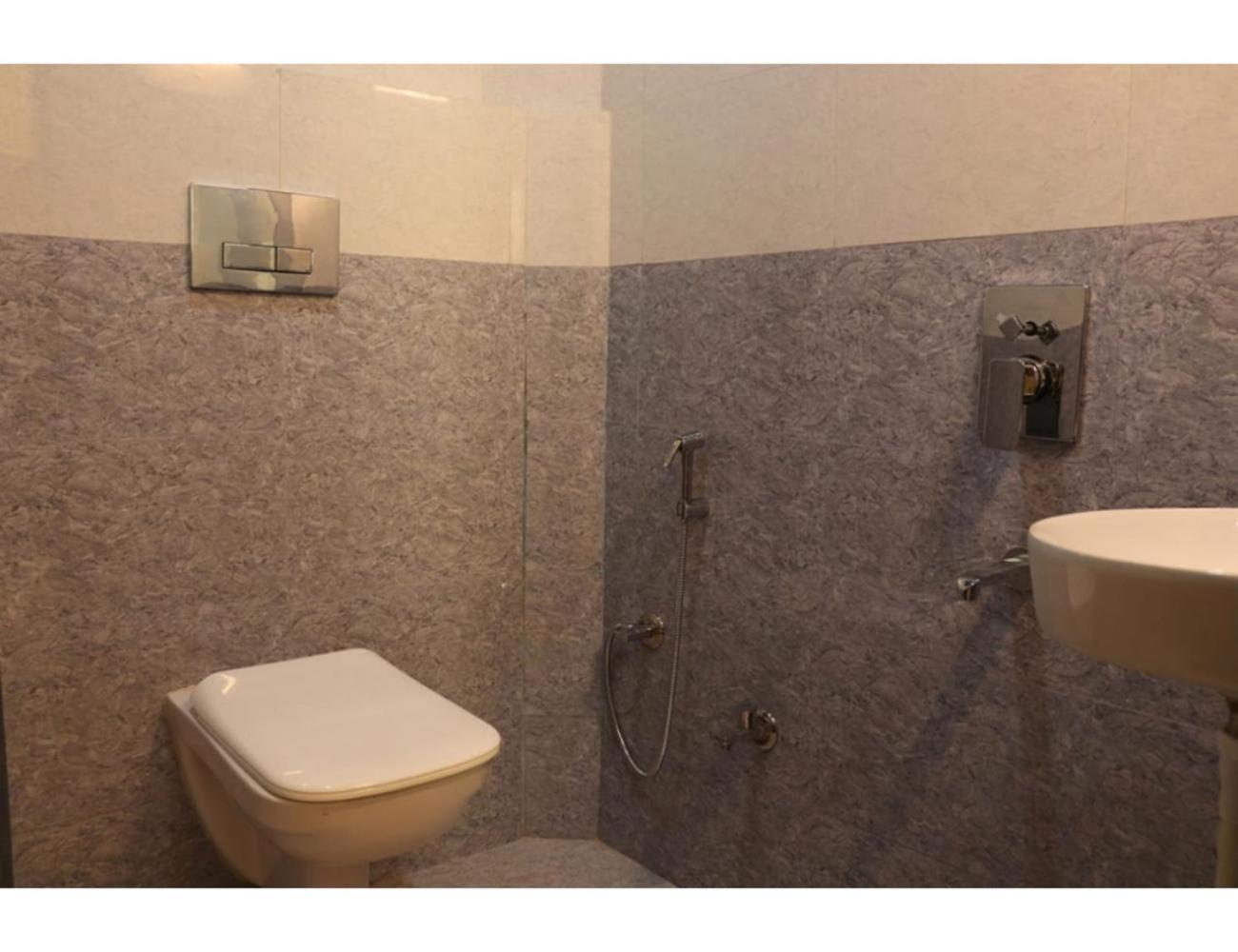 Hotel Dazzle, Jodhpur ジョードプル エクステリア 写真